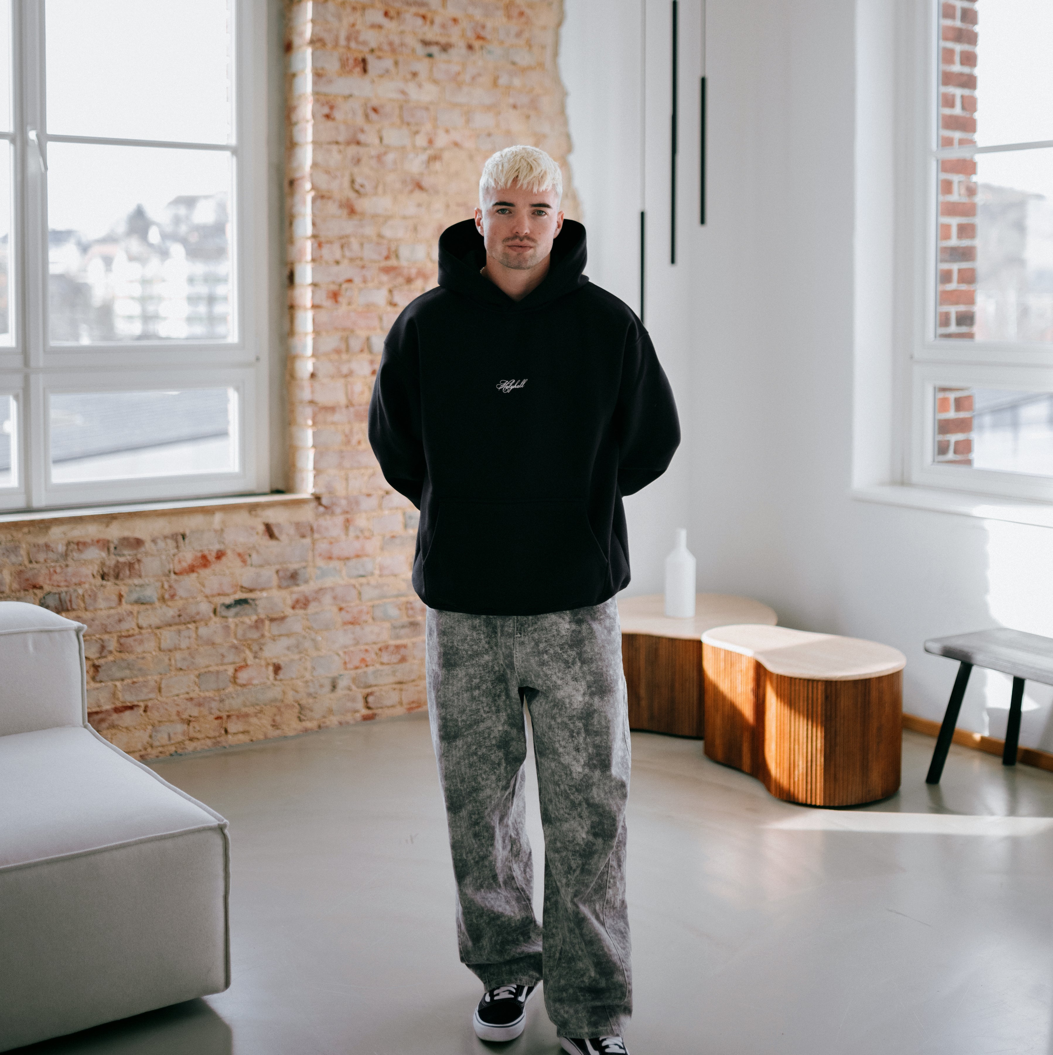 GLOBE HOODIE / CORSA OPC VERLOSUNG