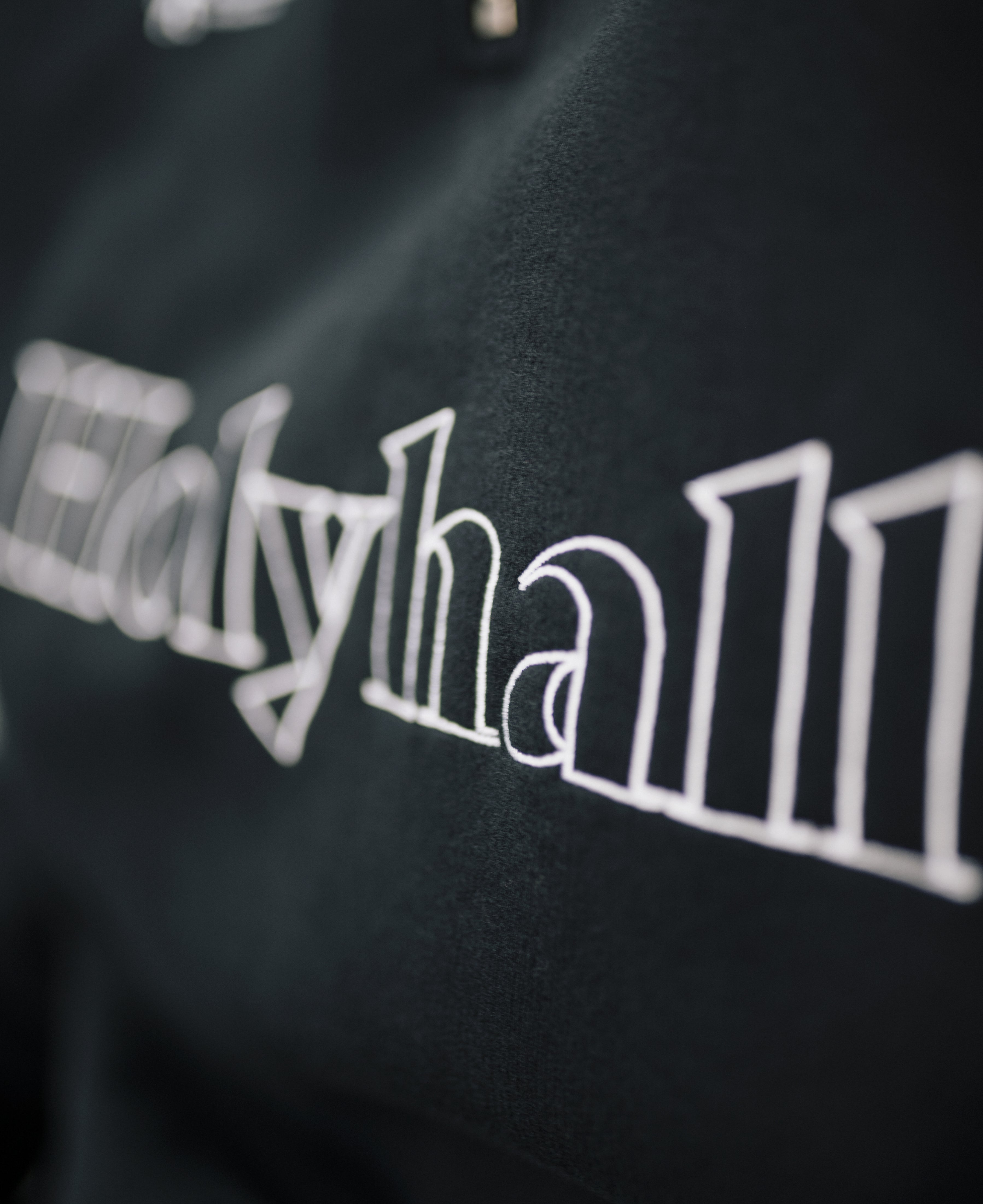 DECADE HALF-ZIP