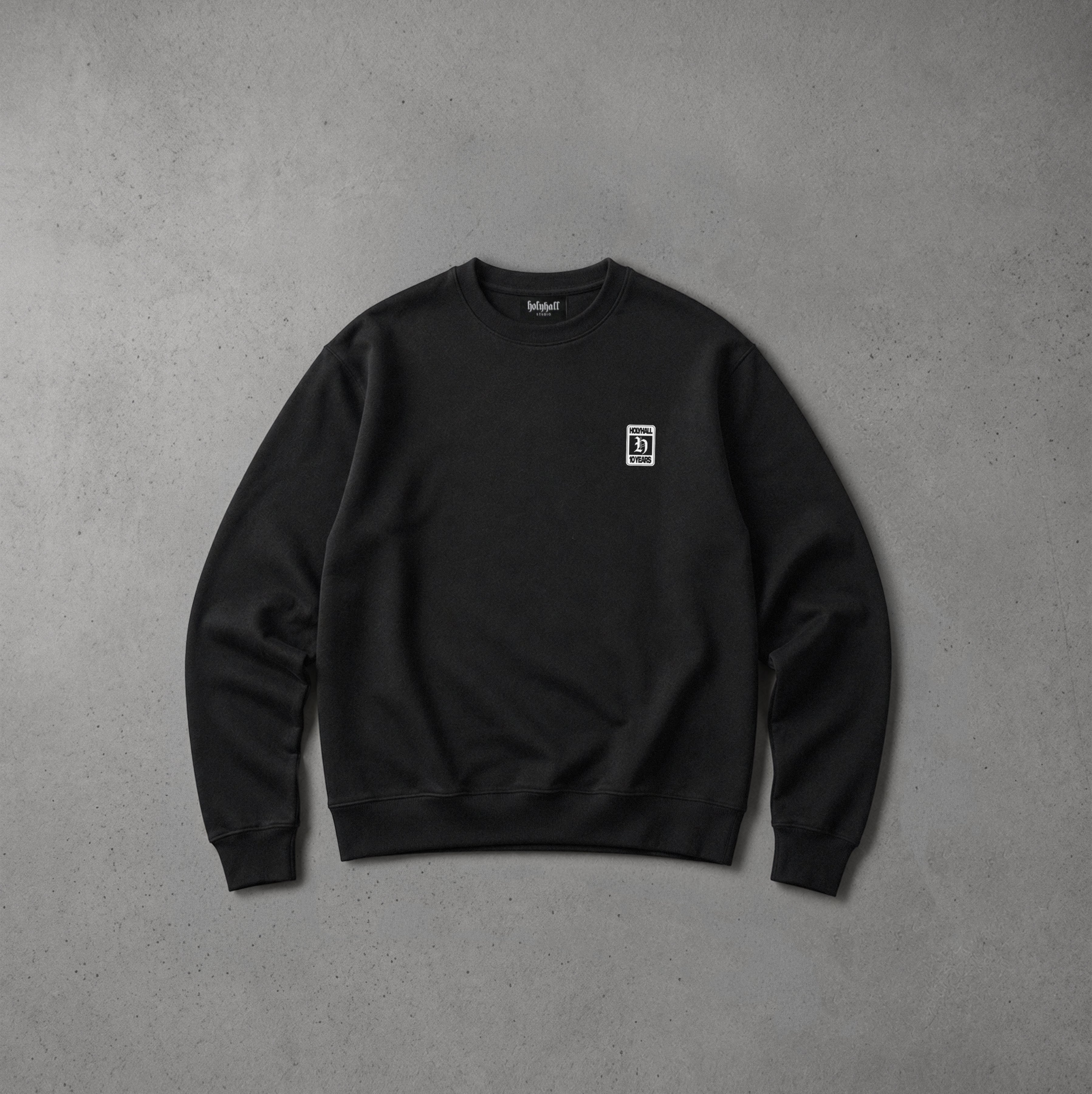DECADE SWEATER