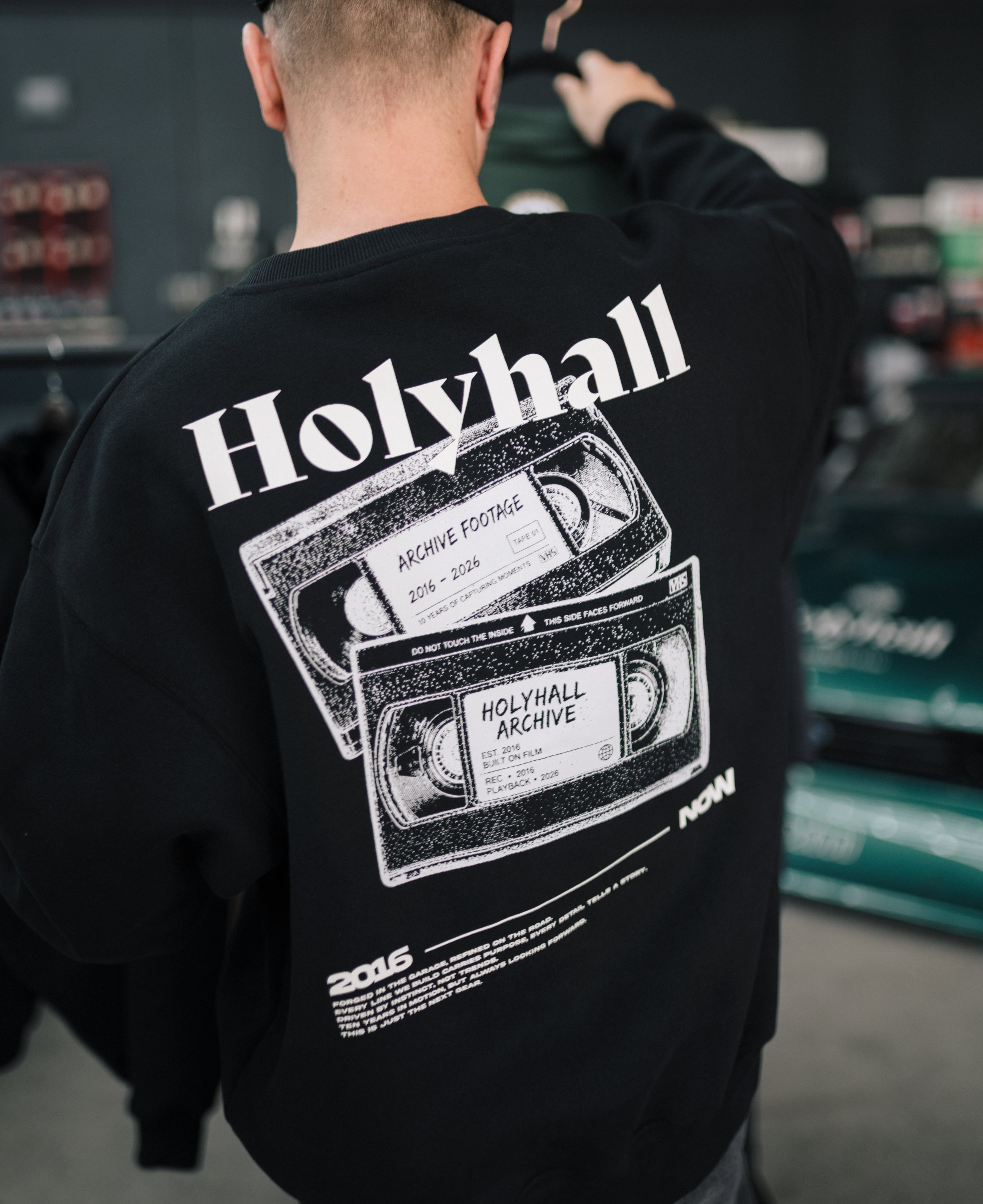 DECADE SWEATER